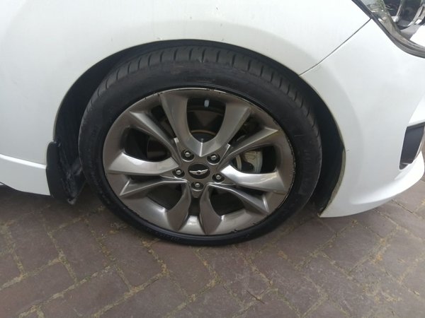 Hyundai Veloster 2015, 78600 км, за 5946 USD - фото 8