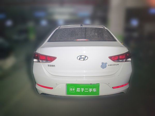 Hyundai Verna (new generation) 2016, 31600 км, за 3947 USD