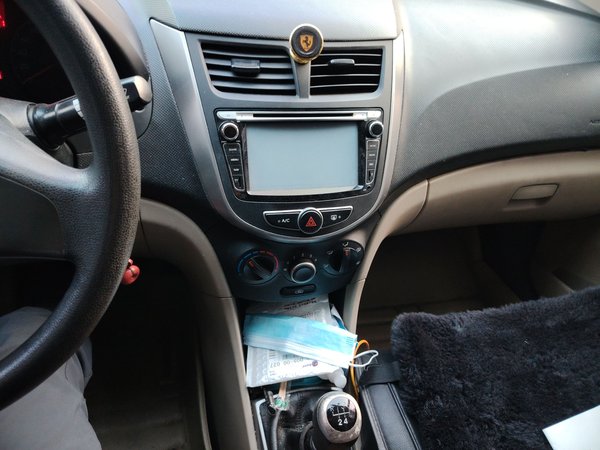 Hyundai Verna (older generation) 2014, 97899 км, за 2454 USD - фото 12