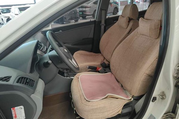 Hyundai Verna (older generation) 2014, 80000 км, за 4899 USD - фото 23