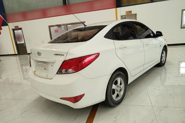 Hyundai Verna (older generation) 2014, 80000 км, за 4899 USD - фото 6