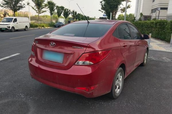Hyundai Verna (older generation) 2016, 56400 км, за 4960 USD - фото 6