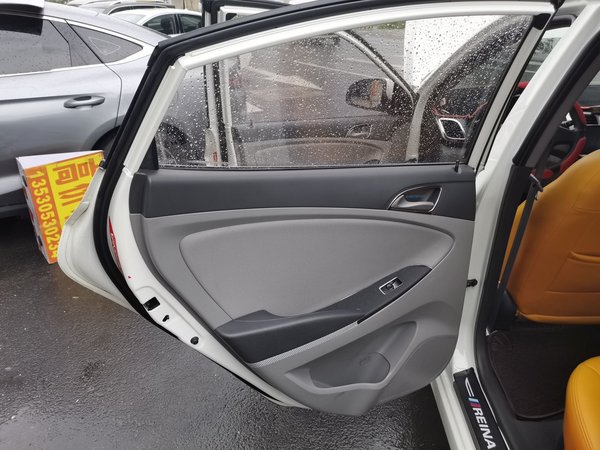 Hyundai Verna (older generation) 2016, 95100 км, за 5448 USD - фото 27