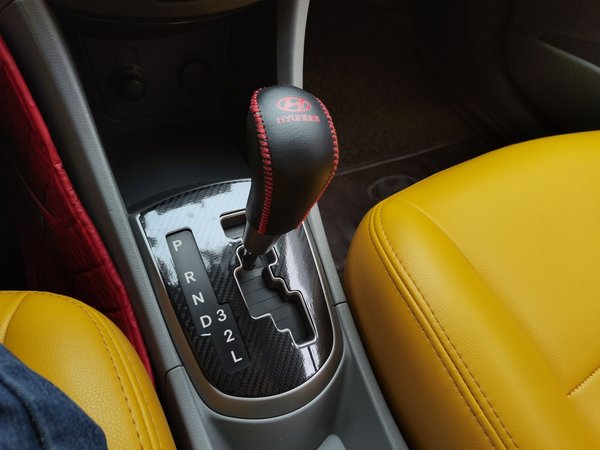 Hyundai Verna (older generation) 2016, 95100 км, за 5448 USD - фото 17