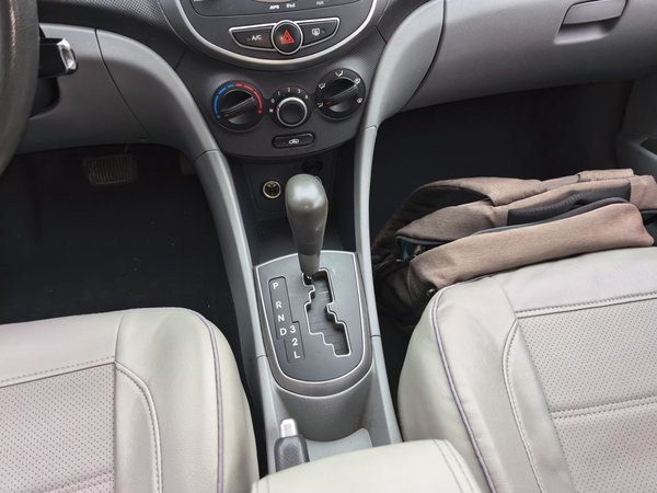 Hyundai Verna 2014, 135700 км, за 4203 USD - фото 13