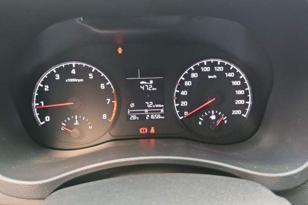 Hyundai Verna (new generation) 2016, 21700 км, за 3574 USD - фото 11