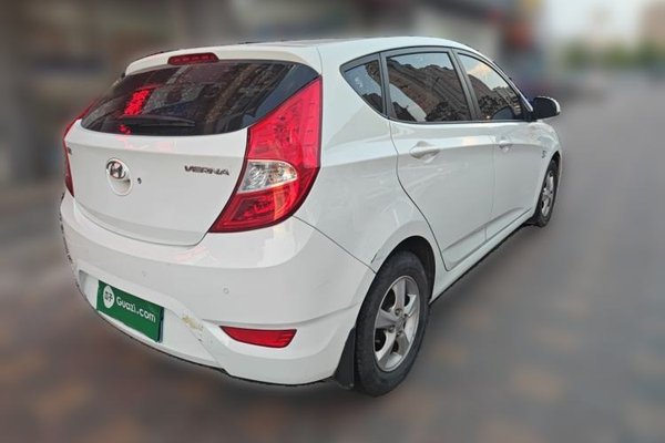 Hyundai Verna Ray 2014, 127700 км, за 3337 USD - фото 28