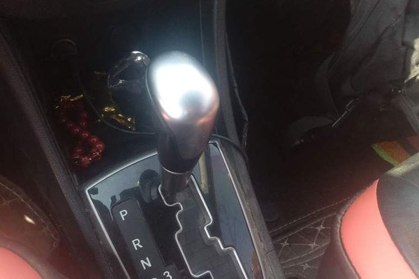 Hyundai Verna Ray 2014, 102000 км, за 6895 USD - фото 13
