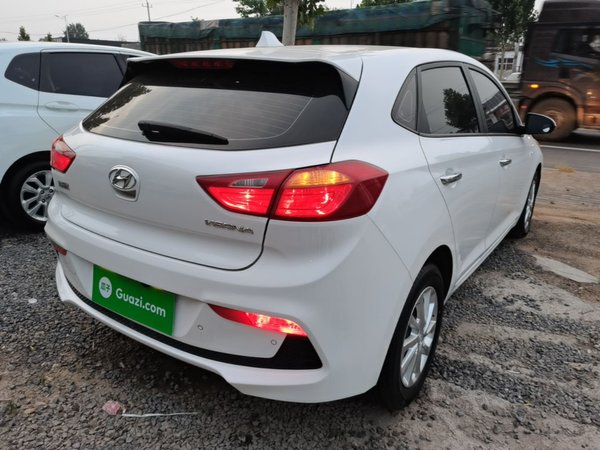 Hyundai Verna RV 2017, 45900 км, за 7128 USD - фото 6