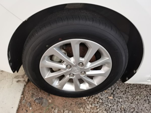 Hyundai Verna RV 2017, 45900 км, за 7128 USD - фото 8