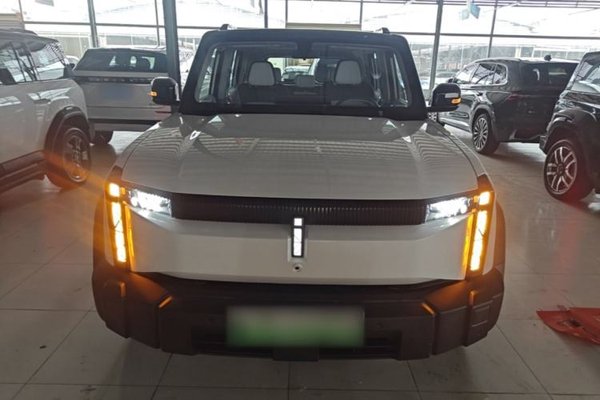 iCAR 03 2024, 4600 км, за 15466 USD