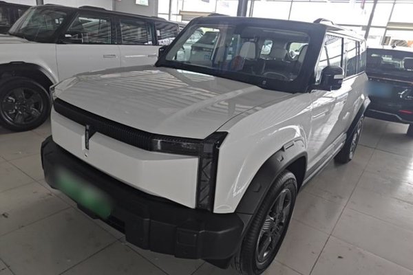 iCAR 03 · 2024 год