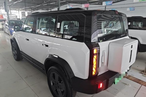 iCAR 03 2024, 4600 км, за 15466 USD