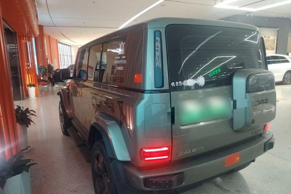 iCAR V23 2025, 5800 км, за 18475 USD