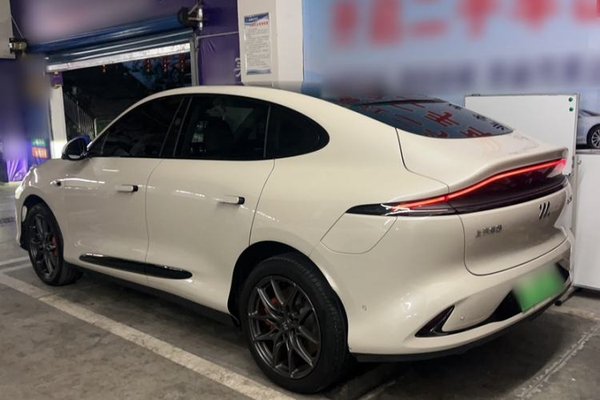 IM LS6 2023, 51500 км, за 20855 USD