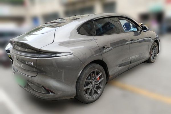 IM LS6 2025, 31500 км, за 23781 USD - фото 7