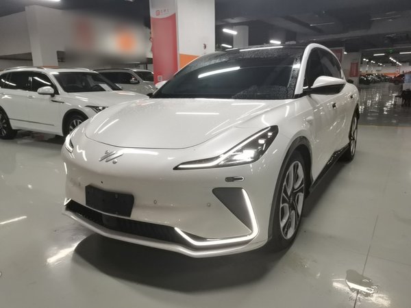 IM LS7 · 2023 год