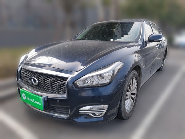Infiniti Q70 · 2017 год
