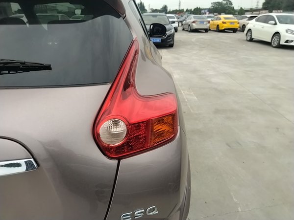 Infiniti ESQ 2014, 57699 км, за 7409 USD - фото 7