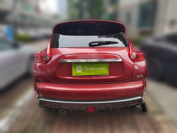 Infiniti ESQ 2014, 34600 км, за 7240 USD