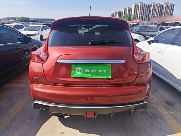 Infiniti ESQ 2014, 38200 км, за 10991 USD