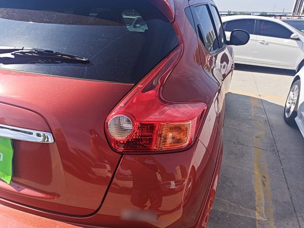 Infiniti ESQ 2014, 38200 км, за 10991 USD - фото 7