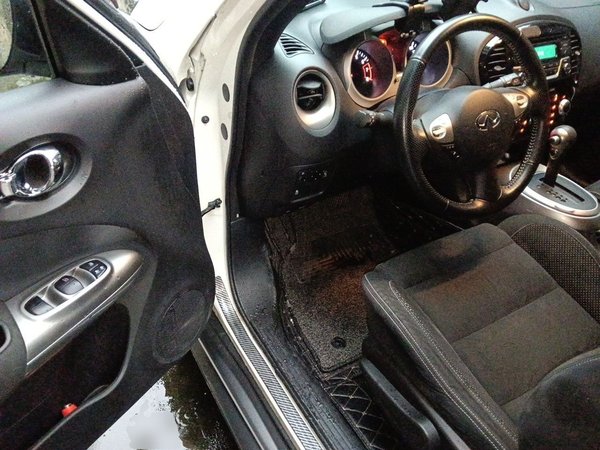 Infiniti ESQ 2014, 20099 км, за 8011 USD - фото 17