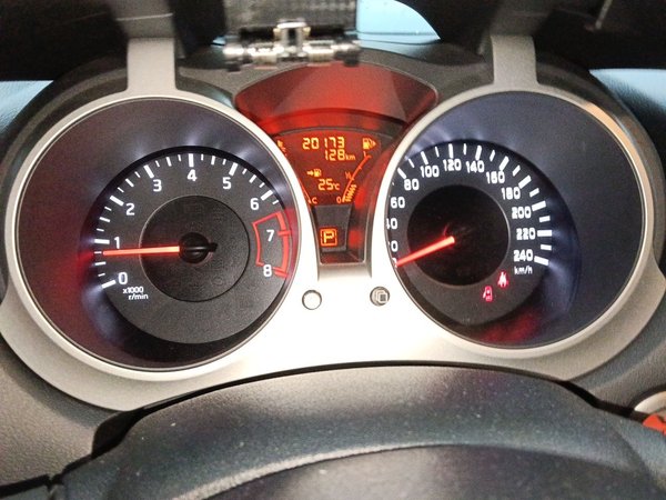 Infiniti ESQ 2014, 20099 км, за 8011 USD - фото 12