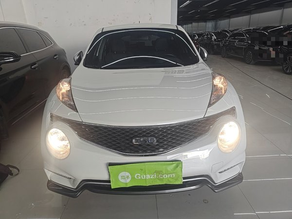 Infiniti ESQ 2014, 52500 км, за 8739 USD