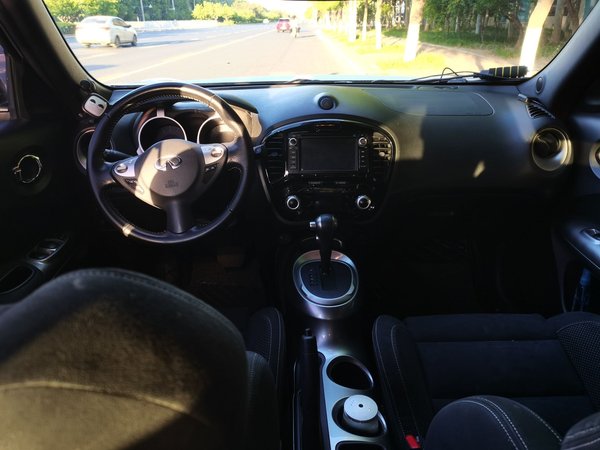 Infiniti ESQ 2014, 56700 км, за 7982 USD - фото 8
