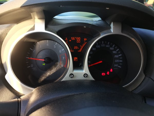 Infiniti ESQ 2014, 56700 км, за 7982 USD - фото 10