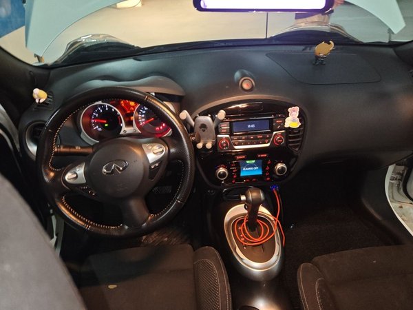 Infiniti ESQ 2014, 71100 км, за 9395 USD - фото 6