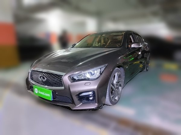 Infiniti Q50 · 2014 год