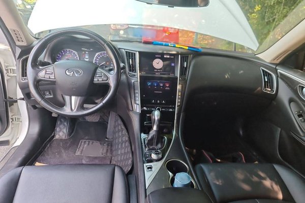 Infiniti Q50L 2015, 128900 км, за 6394 USD - фото 12