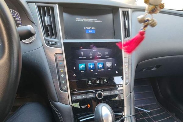 Infiniti Q50L 2016, 131200 км, за 10372 USD - фото 15