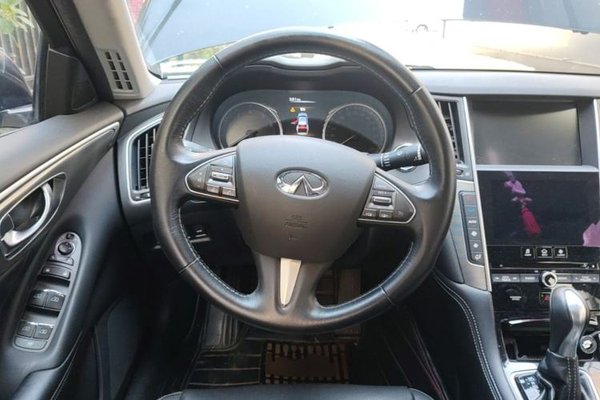 Infiniti Q50L 2016, 131200 км, за 10372 USD - фото 13