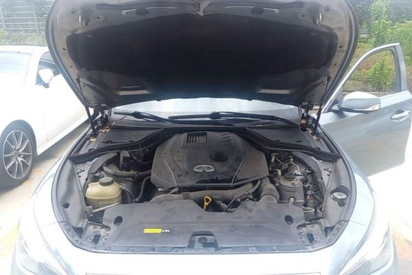 Infiniti Q50L 2016, 104200 км, за 9865 USD - фото 24