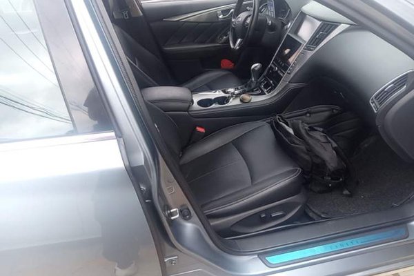 Infiniti Q50L 2016, 104200 км, за 9865 USD - фото 19