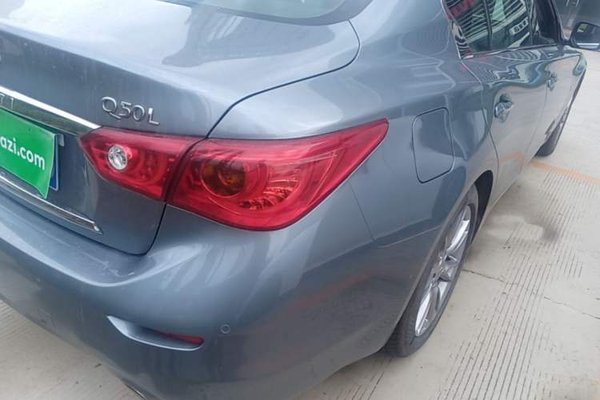 Infiniti Q50L 2016, 104200 км, за 9865 USD - фото 9