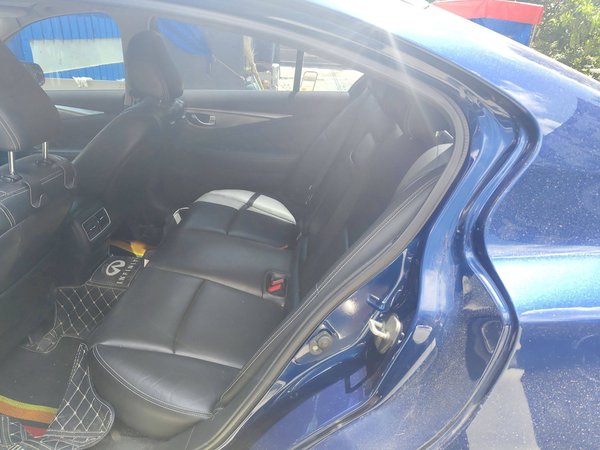 Infiniti Q50L 2016, 157500 км, за 8243 USD - фото 7