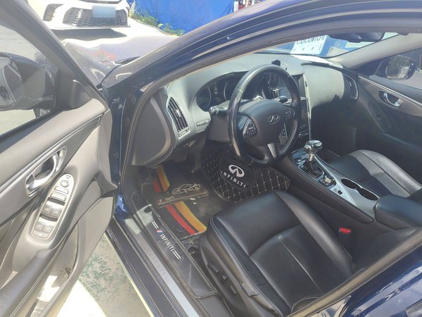 Infiniti Q50L 2016, 157500 км, за 8243 USD - фото 8