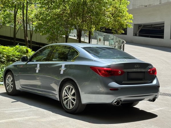 Infiniti Q50L 2016, 91400 км, за 9648 USD