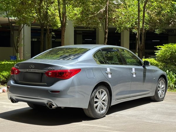 Infiniti Q50L 2016, 91400 км, за 9648 USD