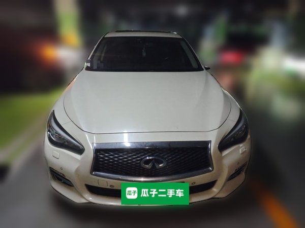 Infiniti Q50L 2016, 125800 км, за 10083 USD