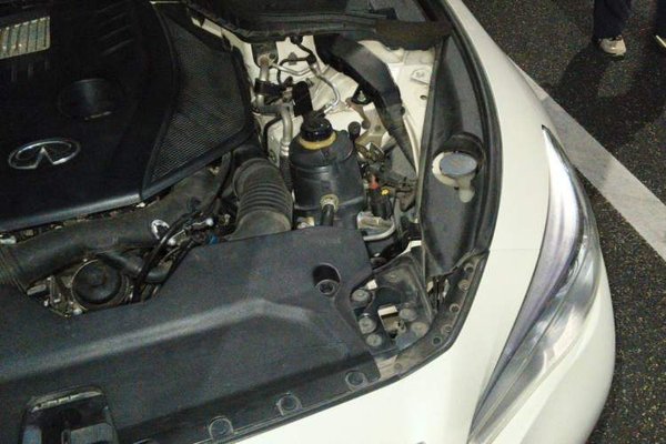 Infiniti Q50L 2016, 76500 км, за 7922 USD - фото 22
