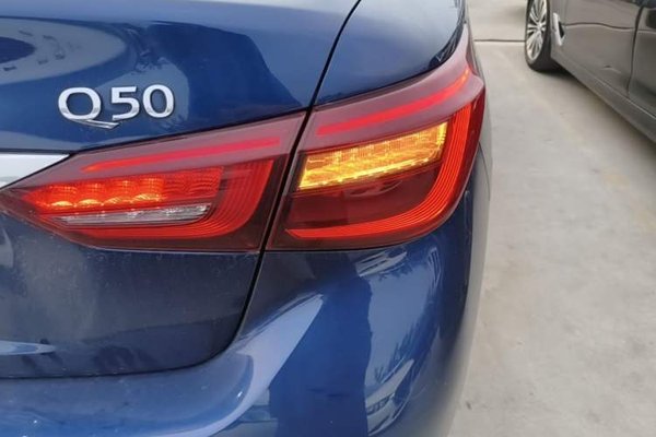 Infiniti Q50L 2018, 122900 км, за 11941 USD - фото 14