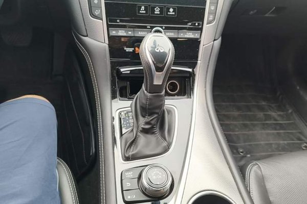 Infiniti Q50L 2018, 122900 км, за 11941 USD - фото 22