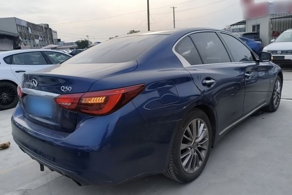 Infiniti Q50L 2018, 122900 км, за 11941 USD - фото 6