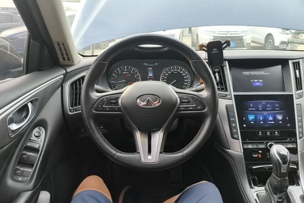 Infiniti Q50L 2018, 122900 км, за 11941 USD - фото 19