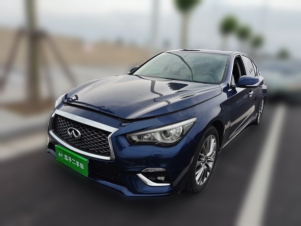 Infiniti Q50L · 2018 год